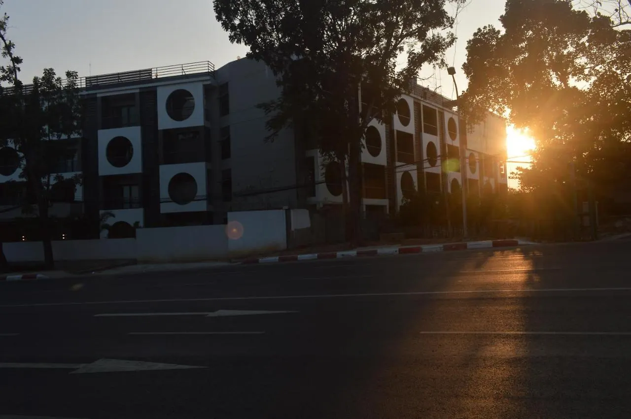 Airport Avenue Hotel Gyogon